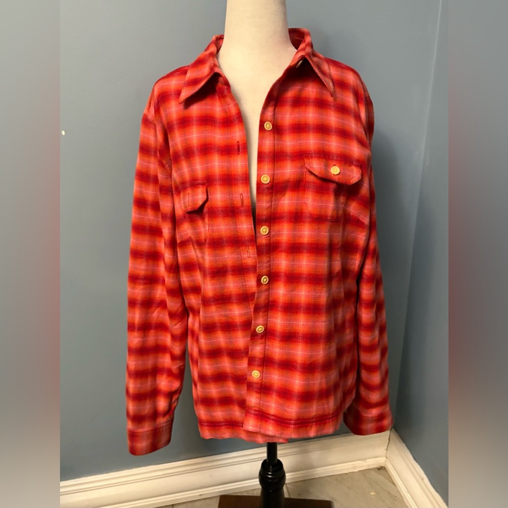 New without Tags Fleece Lined Womans top
